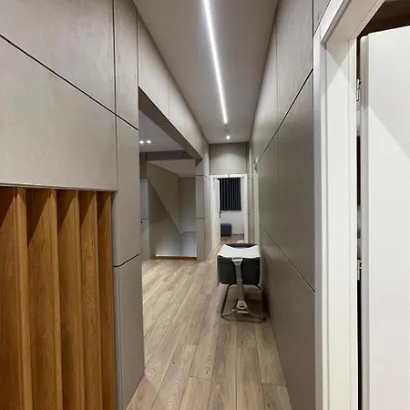 Elezi 2 Villa Tirana