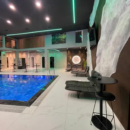 Elezi 2 Villa